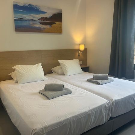 Stunning 2 Bedroom Seafront Apartment Пуерто-дель-Кармен Екстер'єр фото