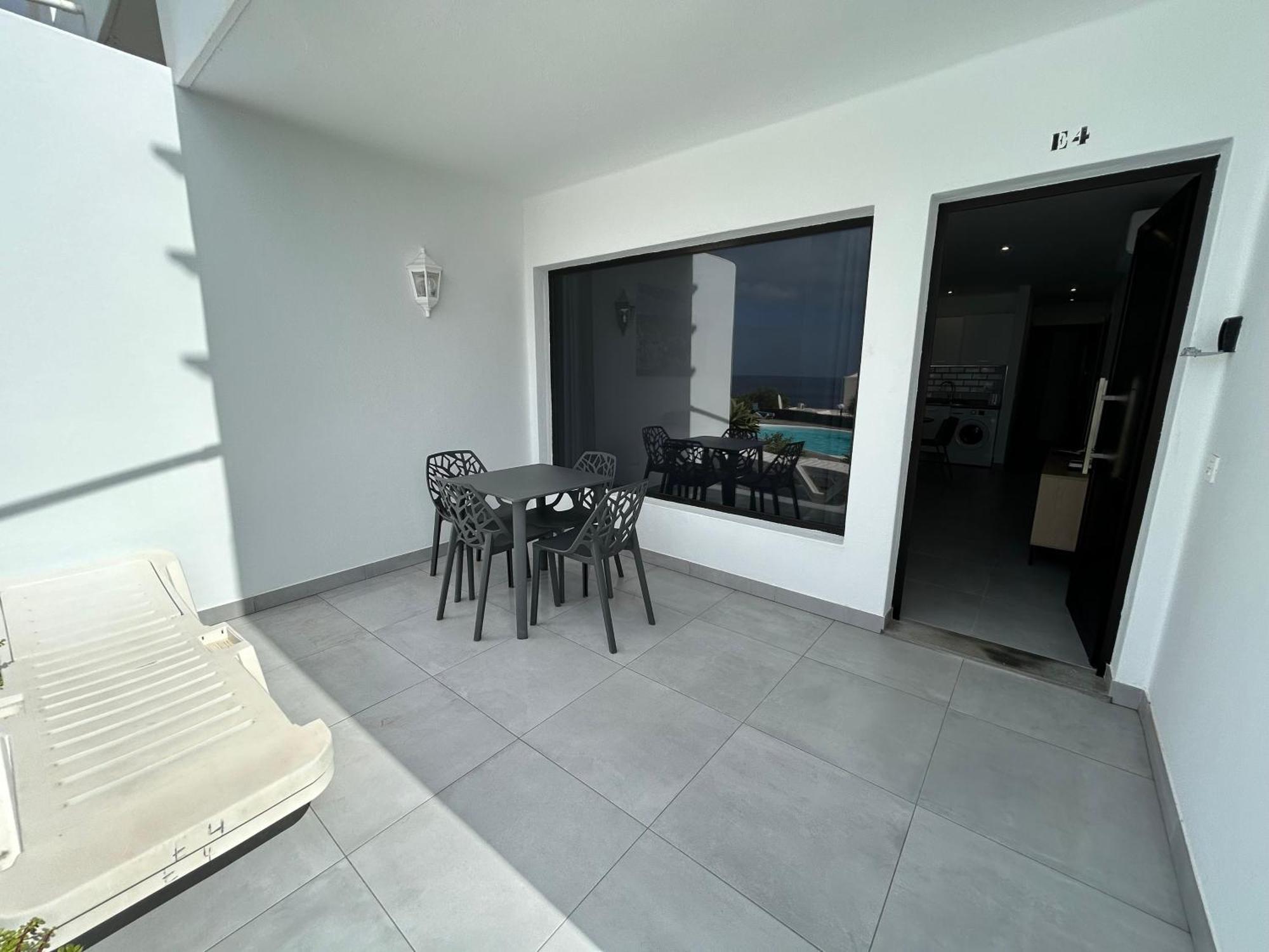 Stunning 2 Bedroom Seafront Apartment Пуерто-дель-Кармен Екстер'єр фото